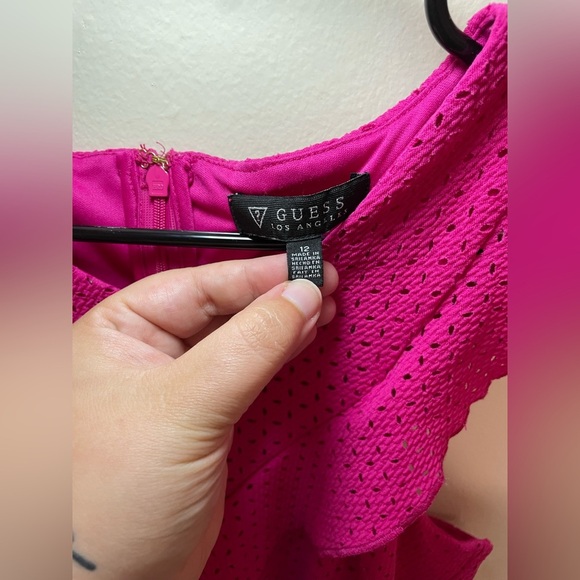 ✨Guess Ruffle Sheath Dress Size 12 - Picture 5 of 12